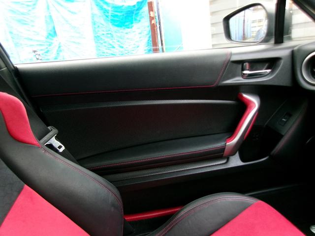 86 GTリミテッド フルノーマル/6速MT/記録簿/純正SDナビ/地デジTV/DVD再生/Bluetooth/バックカメラ/ETC/スマートキー/プッシュスタート/シートヒーター/HID/フォグ/リアスポイラー/禁煙車(55枚目)