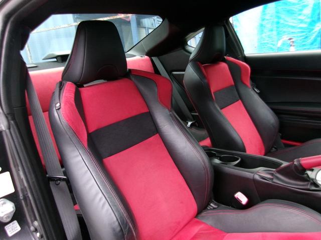 86 GTリミテッド フルノーマル/6速MT/記録簿/純正SDナビ/地デジTV/DVD再生/Bluetooth/バックカメラ/ETC/スマートキー/プッシュスタート/シートヒーター/HID/フォグ/リアスポイラー/禁煙車(62枚目)