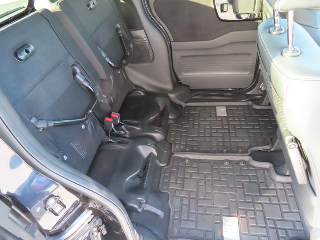 Ｎ－ＢＯＸカスタム Ｌターボ　地デジチューナー　衝突軽減ブレーキサポート　ＬＥＤヘッドライ　車線逸脱警報システム　１オーナー　禁煙　アイドリングＳ　ターボエンジン　ＰＳ　カーテンエアバック　シートヒータ　エアバック　ＰＷ（11枚目）