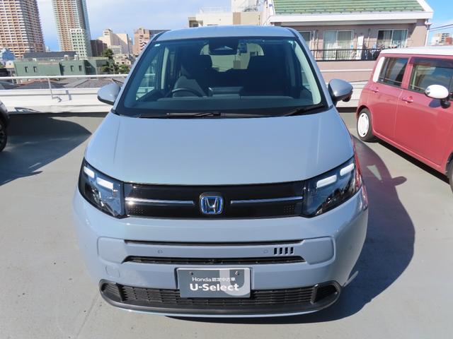 フリード e:HEVエアーEX 360°カメラ 衝突軽減システム ソナー オートマチックハイビーム 横滑り防止装置 クルーズコントロール サイドカーテンエアバック LEDランプ フルセグTV レーンキープ(2枚目)