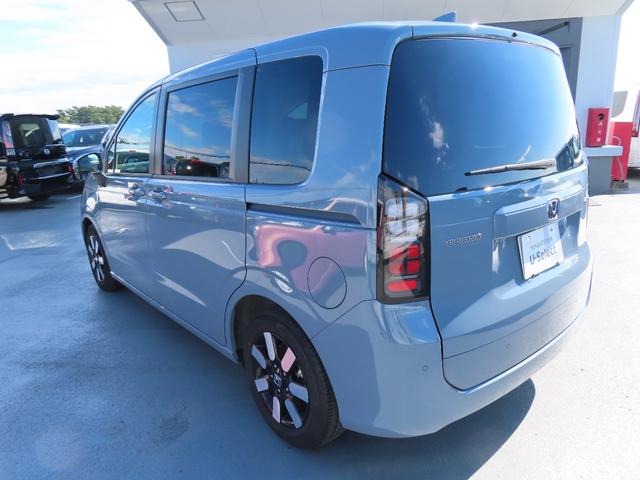 フリード e:HEVエアーEX 360°カメラ 衝突軽減システム ソナー オートマチックハイビーム 横滑り防止装置 クルーズコントロール サイドカーテンエアバック LEDランプ フルセグTV レーンキープ(7枚目)