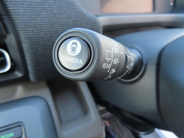 フリード e:HEVエアーEX 360°カメラ 衝突軽減システム ソナー オートマチックハイビーム 横滑り防止装置 クルーズコントロール サイドカーテンエアバック LEDランプ フルセグTV レーンキープ(21枚目)