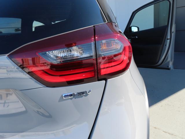 フィット e:HEVクロスター 車線維持支援システム ルーフレール 衝突回避システム 禁煙 1オーナー フルオートエアコン 整備記録簿 前後センサー LEDランプ エアバッグ サイドエアバック 地デジ VSA(32枚目)