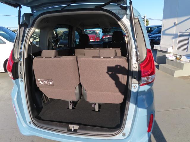 フリード Ｇ・ホンダセンシング　Ｆセグ　追突被害軽減ブレーキ　ｉストップ　Ｗエアバッグ　パワーウィンドウ　ベンチシート　１オ－ナ－　アクティブクルーズコントロール　スマートキ　カラーバックモニター　禁煙　ＶＳＡ（9枚目）