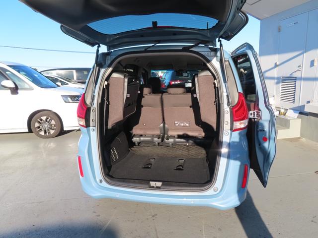 フリード Ｇ・ホンダセンシング　Ｆセグ　追突被害軽減ブレーキ　ｉストップ　Ｗエアバッグ　パワーウィンドウ　ベンチシート　１オ－ナ－　アクティブクルーズコントロール　スマートキ　カラーバックモニター　禁煙　ＶＳＡ（10枚目）