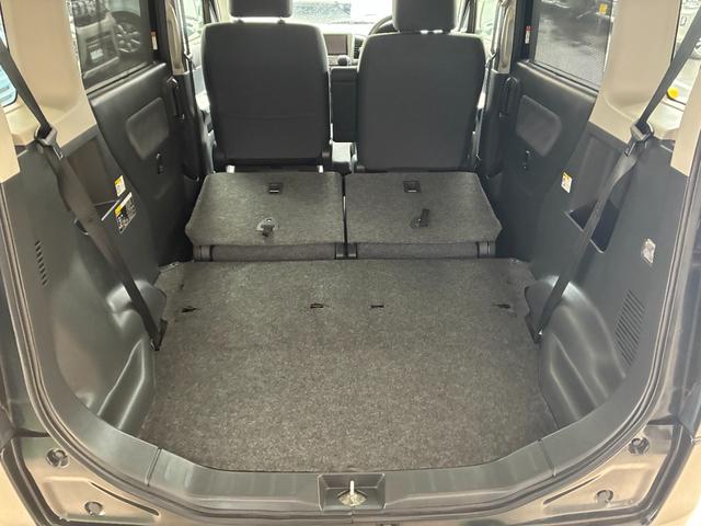 シートフラット時!(2人乗車時)