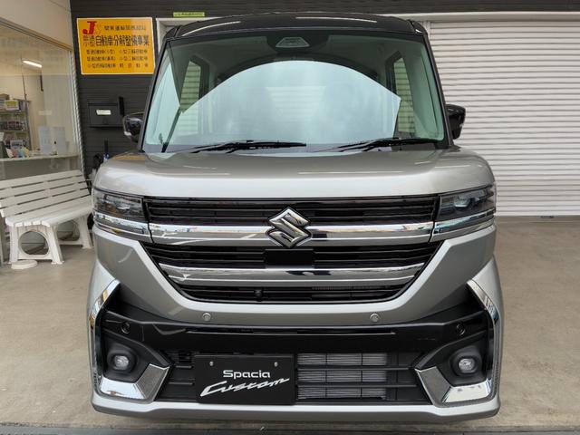 スペーシアカスタム ハイブリッドＸＳターボ　新車未登録車　全方位モニター付き９インチナビゲーション＆スズキセーフティサポート　スズキコネクト対応通信機装着車　２トーンルーフ　新車保証付き（2枚目）