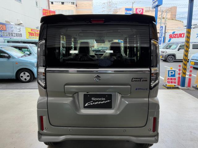 スペーシアカスタム ハイブリッドＸＳターボ　新車未登録車　全方位モニター付き９インチナビゲーション＆スズキセーフティサポート　スズキコネクト対応通信機装着車　２トーンルーフ　新車保証付き（3枚目）