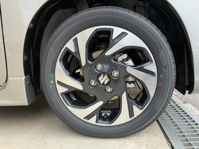 スペーシアカスタム ハイブリッドＸＳターボ　新車未登録車　全方位モニター付き９インチナビゲーション＆スズキセーフティサポート　スズキコネクト対応通信機装着車　２トーンルーフ　新車保証付き（39枚目）