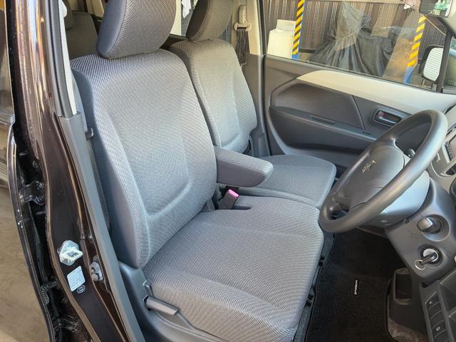 ワゴンＲ ＦＸ　走行距離８，６０６ｋｍ　ナビ　ワンセグＴＶ　キーレスキー　エネチャージ　電動格納ドアミラー　盗難警報装置　自社保証付き（17枚目）