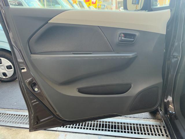 ワゴンＲ ＦＸ　走行距離８，６０６ｋｍ　ナビ　ワンセグＴＶ　キーレスキー　エネチャージ　電動格納ドアミラー　盗難警報装置　自社保証付き（22枚目）