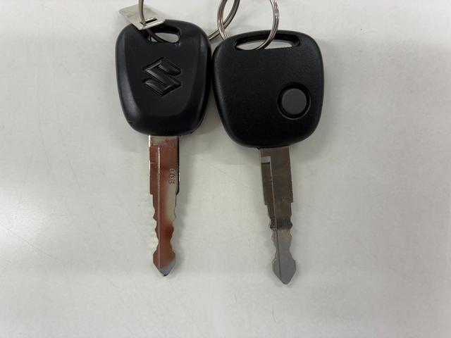 ワゴンＲ ＦＸ　走行距離８，６０６ｋｍ　ナビ　ワンセグＴＶ　キーレスキー　エネチャージ　電動格納ドアミラー　盗難警報装置　自社保証付き（32枚目）