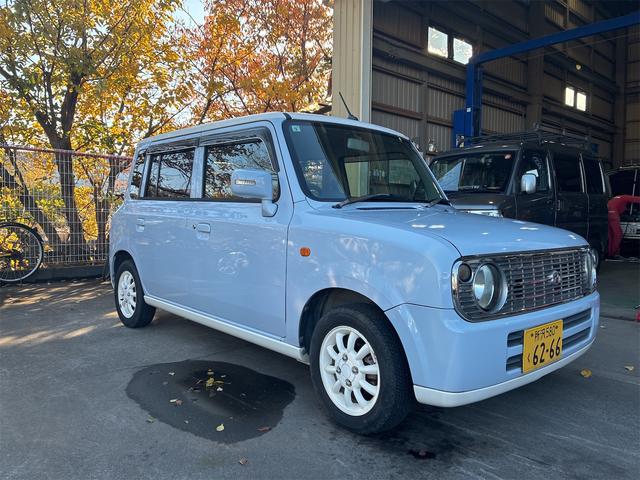 アルトラパン Ｌ　ベンチシート　ＡＴ　ＡＢＳ　ＣＤ　ＭＤ　アルミホイール　衝突安全ボディ　エアコン　パワーステアリング　パワーウィンドウ（2枚目）