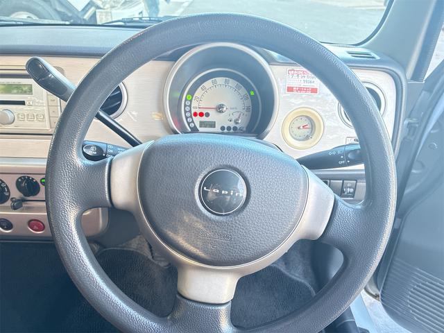 アルトラパン Ｌ　ベンチシート　ＡＴ　ＡＢＳ　ＣＤ　ＭＤ　アルミホイール　衝突安全ボディ　エアコン　パワーステアリング　パワーウィンドウ（7枚目）