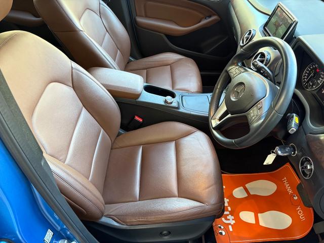 Bクラス B180 ブルーエフィシェンシー サウスシーブルー/ヘーゼルナッツブラウンレザー/純正ナビTV/Bカメラ/シートヒーター/キセノン/キーレス/スペアキー/走行33500km/スペアキー/純正アルミ/車両評価4.5点車(34枚目)