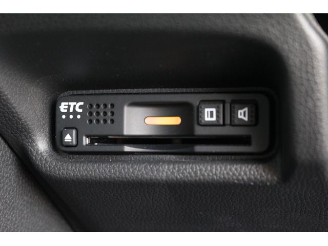 S ホンダセンシング ナビ ドラレコ 禁煙車 ワンオーナー ローダウン Bluetoothオーディオ リアカメラ ETC 純正アルミ LEDライト フォグライト DVD再生 ホンダセンシング アームレスト付コンソール(20枚目)