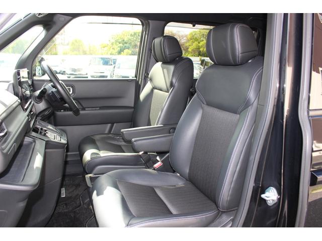 ステップワゴン ｅ：ＨＥＶスパーダ　Ｈｏｎｄａ純正大画面ナビ　ワンオーナー　禁煙　ＡｐｐｌｅＣａｒＰｌａｙ　リア席モニター　前後ドライブレコーダー　シートヒーター　１６インチアルミホイール　Ｂｌｕｅｔｏｏｔｈ接続　ＵＳＢ接続　１オーナー（23枚目）