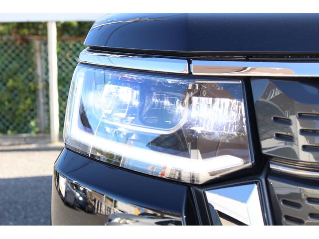 ステップワゴン スパーダ　ワンオーナー　Ｈｏｎｄａ　ＣＯＮＮＥＣ　純正大画面ナビ　大画面リア席モニター　シートヒーター　Ｗエアコン　電動ゲート　ＥＴＣ２．０　全列ＵＳＢ入力端子　盗難防止装置　前後ドライブレコーダー　ワンセグ（8枚目）
