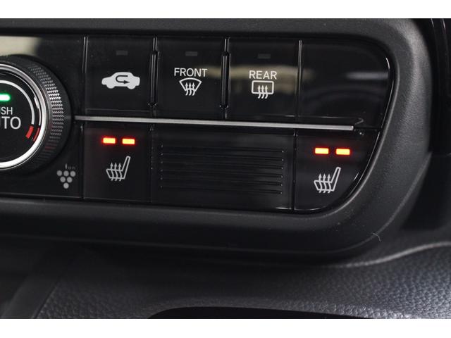 N-BOXカスタム G・EXターボホンダセンシング 大画面ナビ ワンオーナー 禁煙車 HondaSENSING Bluetooth サイドカーテンエアバッグ スーパースライドシート シートヒーター プラズマクラスター 前後ドラレコ 半革 車線逸脱防止(13枚目)