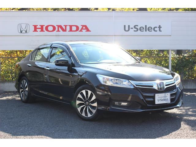 アコードハイブリッド ＥＸ　純正メーカーオプションＨＤＤナビゲーション　レザーパッケージ　電動サンルーフ　禁煙　ＥＴＣ２．０　６スピーカー　ＬＥＤヘッドライト　アクティブコーナーリングライト　１７インチスチールホイール　本革（5枚目）