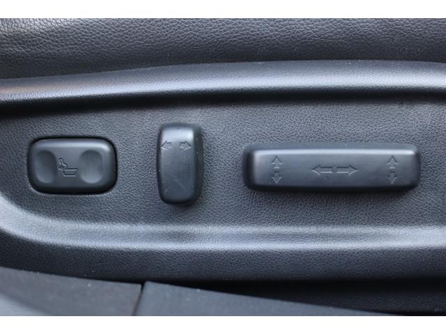 アコードハイブリッド ＥＸ　純正メーカーオプションＨＤＤナビゲーション　レザーパッケージ　電動サンルーフ　禁煙　ＥＴＣ２．０　６スピーカー　ＬＥＤヘッドライト　アクティブコーナーリングライト　１７インチスチールホイール　本革（13枚目）