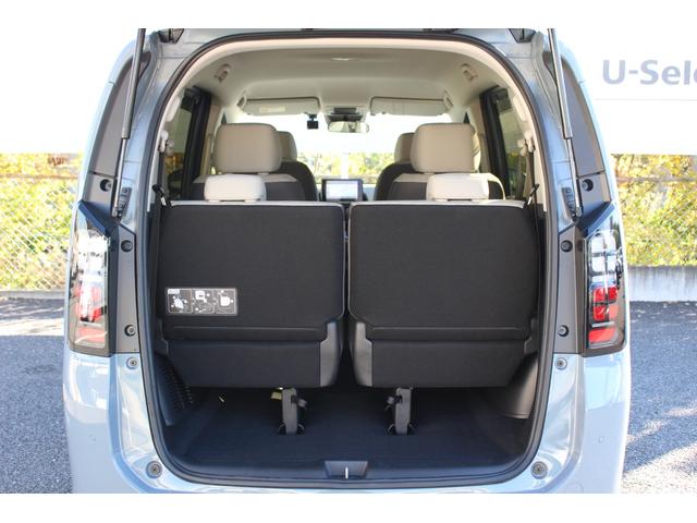 フリード エアー　走行距離３，１６７ｋｍ　ワンオーナー　禁煙車　純正８インチナビ　フルセグ　Ｂｌｕｅｔｏｏｔｈオーディオ　前後ドラレコ　純正１５インチアルミ　サイドエアバック　横滑り防止機能　サイドカーテンエアバック（24枚目）