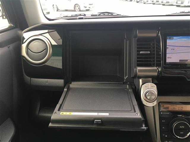 JスタイルIIターボ 社外ナビTV AM FM BT DVD CD 衝突軽減ブレーキ 純正アルミホイール シートヒーター レザーハンドル パドルシフト ハンドルスイッチ スマートキー(12枚目)