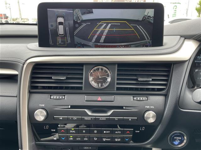 ＲＸ ＲＸ４５０ｈ　Ｆスポーツ　純正ナビ（ＡＭ／ＦＭ／ＣＤ／ＤＶＤ／ＳＤ／ＨＤＤ／ＵＳＢ／ＢＴ／ＡＵＸ／フルセグ）／サンルーフ／ＴＲＤエアロ／レーダークルーズコントロール／前後コーナーセンサー（22枚目）