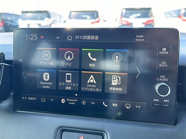 ヴェゼル ｅ：ＨＥＶ　Ｚ　純正ナビ　バックカメラ　ＥＴＣ２．０　ブラインドスポットモニター　クリアランスソナー　ワイパーデザイアー　ミラーヒーター　純正１８インチアルミホイール　ＬＥＤヘッドライト　ハーフレザーシート（6枚目）
