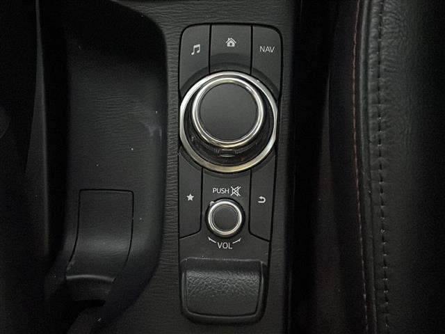 ＣＸ－３ ＸＤ　ツーリング　Ｌパッケージ　純正ナビ　バックカメラ　ハーフレザーシート　ヘッドアップディスプレイ　ブラインドスポットモニター　パドルシフト　純正１８インチアルミホイール　ＥＴＣ　前後ドライブレコーダー　Ｄ／Ｎ席シートヒーター（9枚目）
