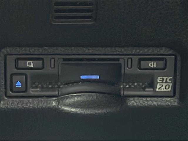 ヴォクシー Ｓ－Ｚ　純正１０．５型ディスプレイ／快適利便パッケージ（Ｈｉｇｈ）／パノラミックビューモニター／ハンズフリーＰＳ／ＣＤＤＶＤデッキ／パワーバックドア／ＢＳＭ／ＳＥＡ／アドバンスドパーク／前後ドラレコ（10枚目）