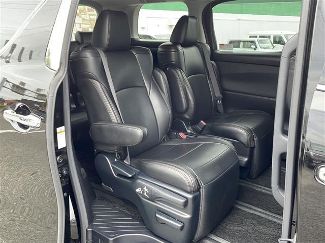 アルファード 2.5S Aパッケージ 11型ナビ/12型フリップダウンモニター/ツインムーンルーフ/ワンオーナー/バックカメラ/デジタルインナーミラー/追従式クルーズコントロール/ETC/純正17インチアルミホイール/クリアランスソナー(18枚目)