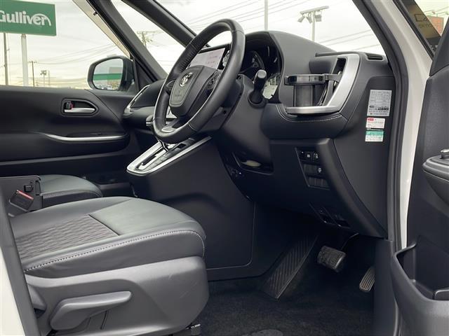 ノア S-Z 純正10.5インチナビ/フリップダウン/バックカメラ/両側パワスラ/レーダークルコン/半革シート/シートヒーター/エアシート/パワーバックドア/コーナーセンサー/LEDヘッドライト/スペアキー(14枚目)