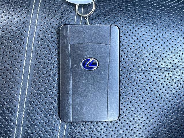 RX RX450hL 純正ナビ/全周囲カメラ/黒革シート/レーダークルコン/シートヒーター/エアシート/パワーシートメモリー機能付き/ハンドルヒーター/パワーバックドア/BSM/LKA/クリアランスソナー/三眼LED(4枚目)