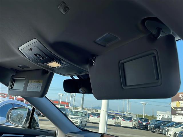 RX RX450hL 純正ナビ/全周囲カメラ/黒革シート/レーダークルコン/シートヒーター/エアシート/パワーシートメモリー機能付き/ハンドルヒーター/パワーバックドア/BSM/LKA/クリアランスソナー/三眼LED(38枚目)