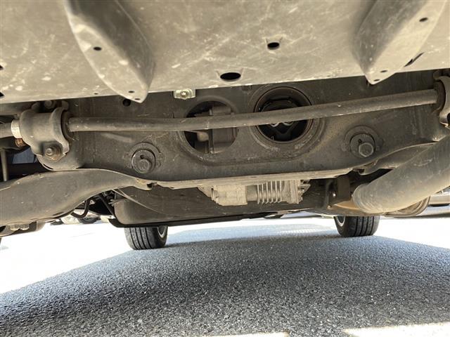 RX RX450hL 純正ナビ/全周囲カメラ/黒革シート/レーダークルコン/シートヒーター/エアシート/パワーシートメモリー機能付き/ハンドルヒーター/パワーバックドア/BSM/LKA/クリアランスソナー/三眼LED(41枚目)