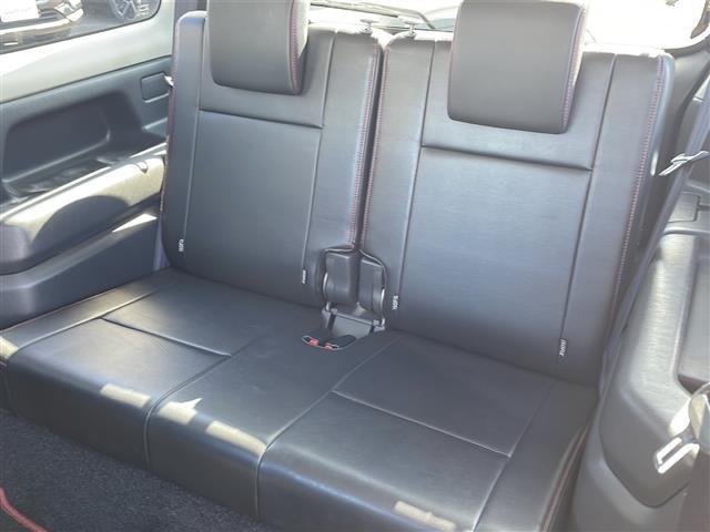 ジムニー クロスアドベンチャー 7インチナビ/ワンセグ/AM/FM/バックカメラ/合皮シート/シートヒーター/背面スペアタイヤ/AC/パワーウィンドウ/ハロゲンヘッドライト/ETC/純正AW/ドアバイザー/Wエアバッグ/リモコンキー(10枚目)