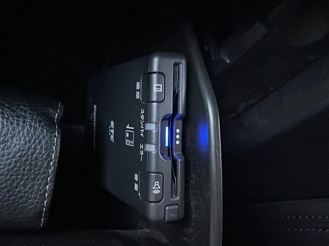 CX-8 XD ブラックトーンエディション 純正ナビ/全方位カメラ/追従式クルーズコントロール/パーキングアシスト/ターボ/ブラインドスポットモニター/ステアリングヒーター/D・N席シートヒーター/D・N席パワーシート/LEDヘッドライト(7枚目)