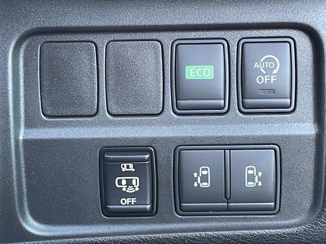 セレナ ハイウェイスター　Ｖセレクション　純正９型ナビ／１１型フリップダウンモニター／全方位カメラ／プロパイロット／追従式クルーズコントロール／デジタルインナーミラー／駐車支援／両側電動スライドドア／ＬＥＤヘッドライト／オートライト（8枚目）