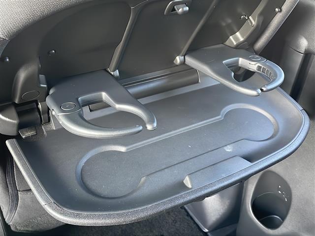 セレナ ハイウェイスター　Ｖセレクション　純正９型ナビ／１１型フリップダウンモニター／全方位カメラ／プロパイロット／追従式クルーズコントロール／デジタルインナーミラー／駐車支援／両側電動スライドドア／ＬＥＤヘッドライト／オートライト（31枚目）