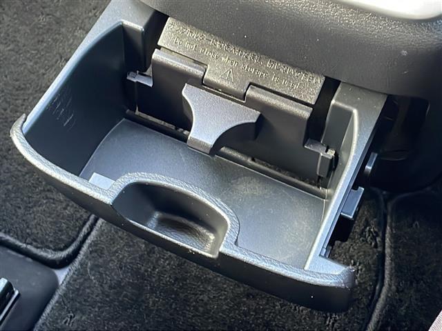 セレナ ハイウェイスター　Ｖセレクション　純正９型ナビ／１１型フリップダウンモニター／全方位カメラ／プロパイロット／追従式クルーズコントロール／デジタルインナーミラー／駐車支援／両側電動スライドドア／ＬＥＤヘッドライト／オートライト（41枚目）