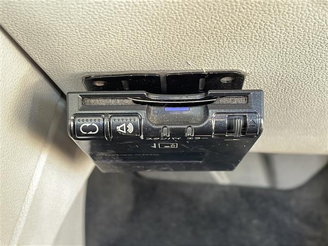 アップ！ ムーブ　アップ！　社外ナビ／バックカメラ／ＥＴＣ／クルーズコントロール／社外フロアマット／前席シートヒーター／純正１５インチアルミホイール／ハロゲンヘッドライト／スペアキー／フォグライト／リモコンキー（6枚目）