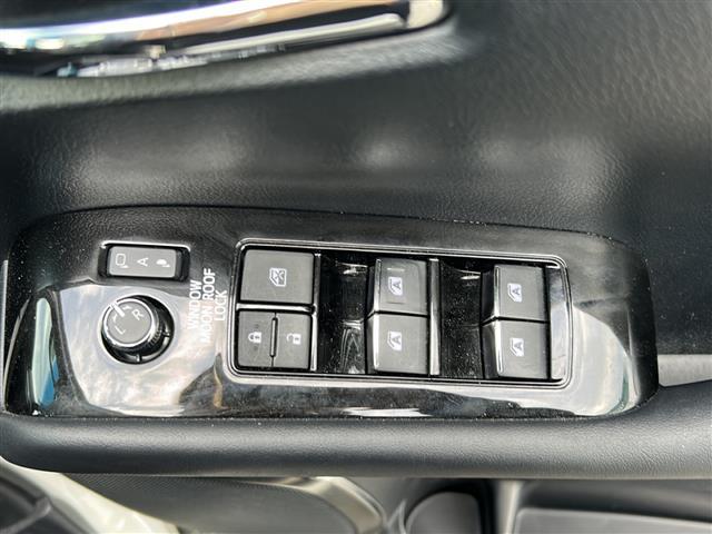 アルファード 2.5S Cパッケージ 純正9型ナビ/フリップダウン/バックカメラ/追従式クルーズコントロール/ワンオーナー/ツインムーンルーフ/純正デジタルインナーミラー/シートメモリ/前席パワーシート/パワーバックドア/ETC(11枚目)