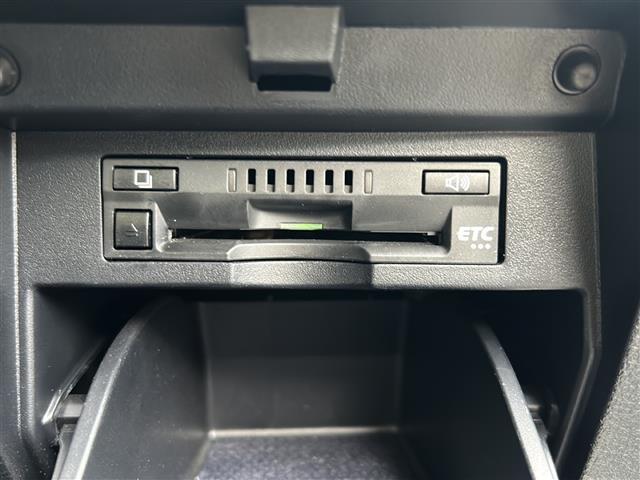 アルファード 2.5S Cパッケージ 純正9型ナビ/フリップダウン/バックカメラ/追従式クルーズコントロール/ワンオーナー/ツインムーンルーフ/純正デジタルインナーミラー/シートメモリ/前席パワーシート/パワーバックドア/ETC(16枚目)