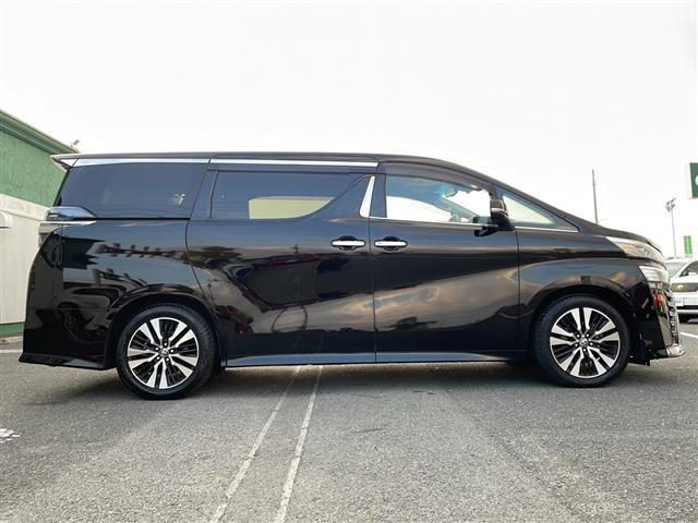 ヴェルファイア ２．５Ｚ　Ｇエディション　１１型ナビ／１０．１型フリップダウンモニター／追従式クルーズコントロール／ステアリングヒーター／前席シートヒーター／前席パワーシート／前席エアーシート／前後コーナーセンサー／両側電動スライドドア（21枚目）