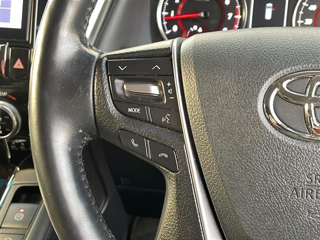 ヴェルファイア ２．５Ｚ　Ｇエディション　１１型ナビ／１０．１型フリップダウンモニター／追従式クルーズコントロール／ステアリングヒーター／前席シートヒーター／前席パワーシート／前席エアーシート／前後コーナーセンサー／両側電動スライドドア（26枚目）