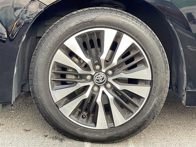 ヴェルファイア ２．５Ｚ　Ｇエディション　１１型ナビ／１０．１型フリップダウンモニター／追従式クルーズコントロール／ステアリングヒーター／前席シートヒーター／前席パワーシート／前席エアーシート／前後コーナーセンサー／両側電動スライドドア（32枚目）