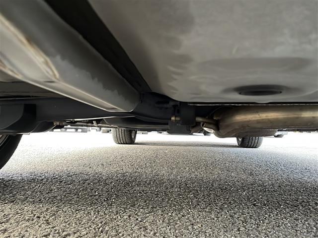 ヴェルファイア ２．５Ｚ　Ｇエディション　１１型ナビ／１０．１型フリップダウンモニター／追従式クルーズコントロール／ステアリングヒーター／前席シートヒーター／前席パワーシート／前席エアーシート／前後コーナーセンサー／両側電動スライドドア（41枚目）