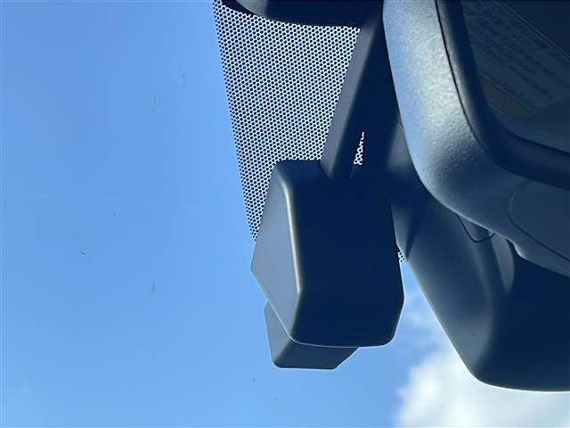 フォレスター アドバンス 社外メモリナビ/バックカメラ/追従式クルーズコントロール/ブラインドスポットモニター/パドルシフト/アイサイト/純正18インチAW/自動パーキングブレーキ/純正ドアバイザー/ステアリングヒーター(5枚目)