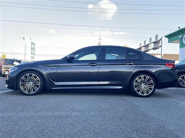 5シリーズ 523d エディション ミッション:インポッシブル 純正メモリナビ/全方位カメラ/サンルーフ/ヘッドアップディスプレイ/オートブレーキホールド/ブラインドスポットモニター/追従式クルーズコントロール/ETC/LEDヘッドライト/合皮シート/シートヒータ(18枚目)